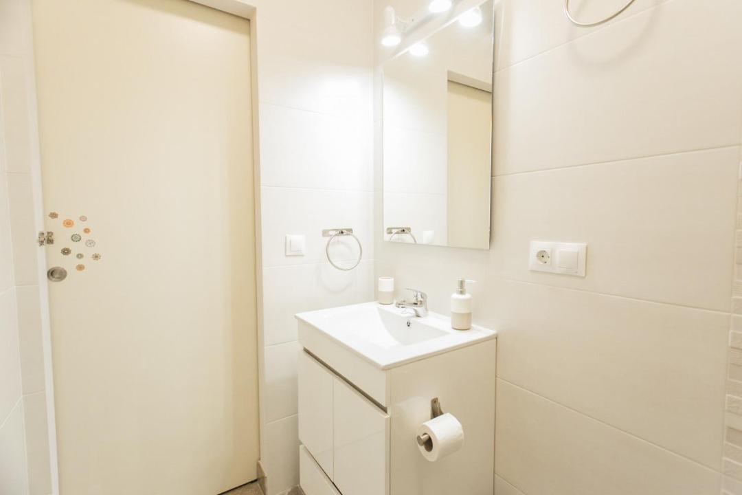 Wide And Diaphanous- 3Bd 2Bth- Alcazar Sevilha Exterior foto
