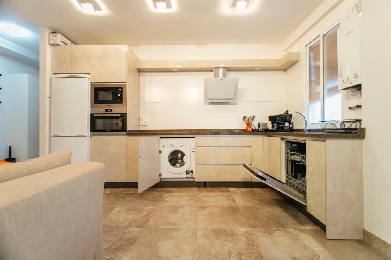 Wide And Diaphanous- 3Bd 2Bth- Alcazar Sevilha Exterior foto